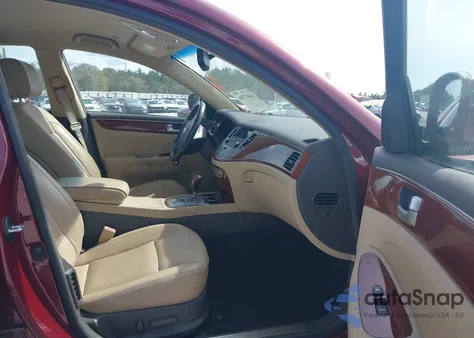 2012 Hyundai Genesis 3.8 z USA, uszkodzony, nr VIN KMHGC4DD6CU176490